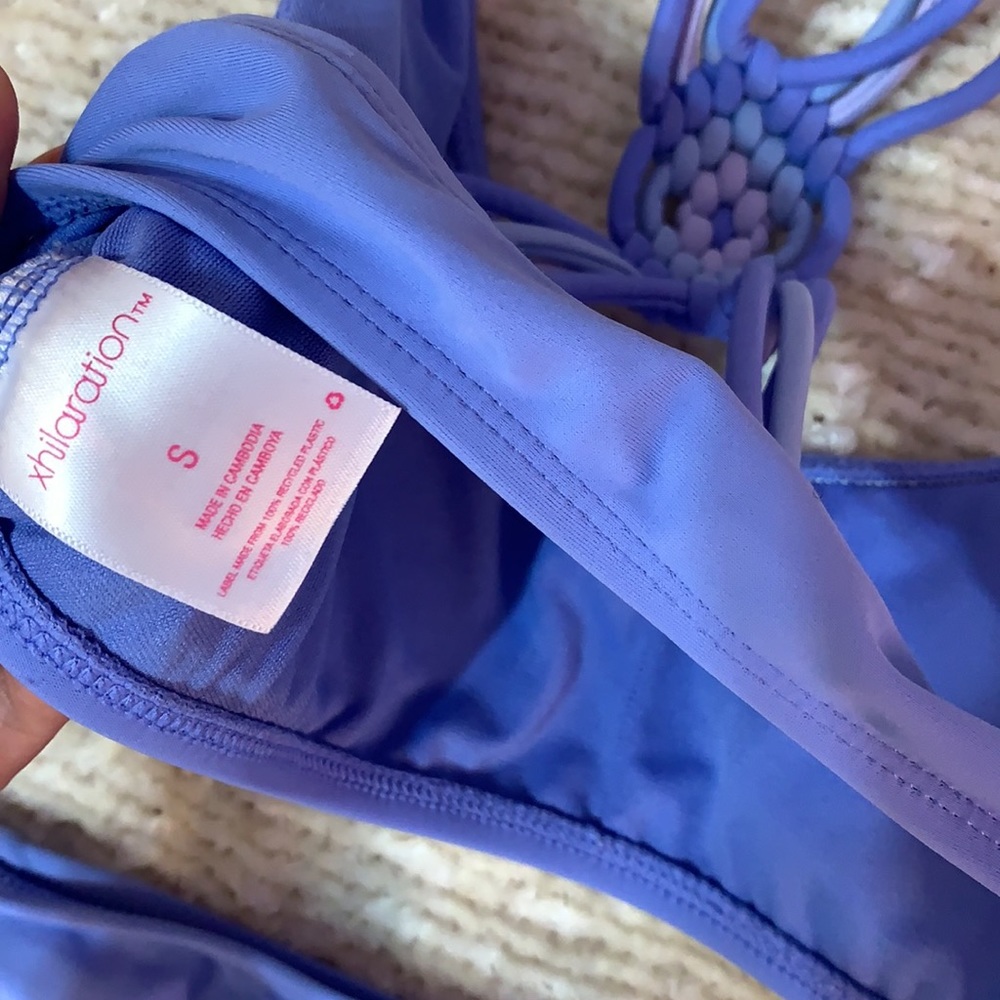 Blue bikini - Picture 3 of 4